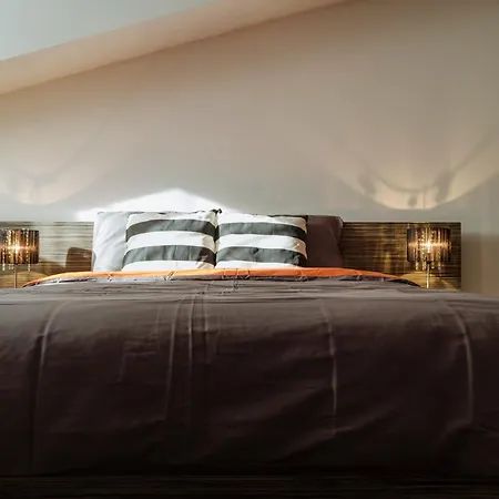 Amazing Views - Charming Penthouse & Aparment Διαμέρισμα *