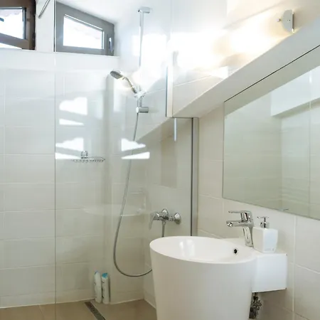 Amazing Views - Charming Penthouse & Aparment Βουκουρέστι