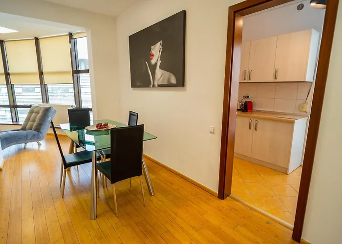 Apartment Amazing Views - Charming Penthouse & Aparment Bucharest