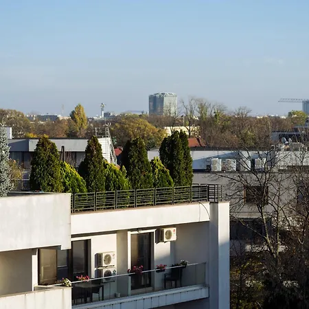 Amazing Views - Charming Penthouse & Aparment Appartement Boekarest