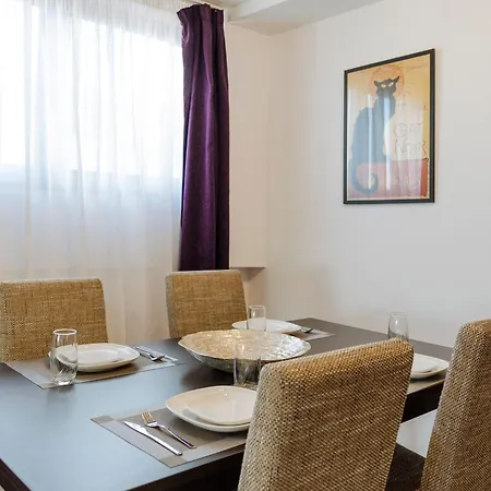 Amazing Views - Charming Penthouse & Aparment Lejlighed *