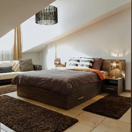 Amazing Views - Charming Penthouse & Aparment *