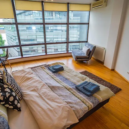 Amazing Views - Charming Penthouse & Aparment *