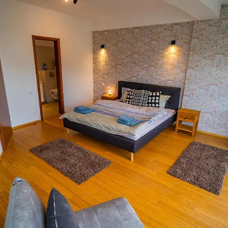 Apartment Amazing Views - Charming Penthouse & Aparment *