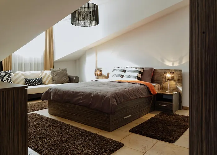 Amazing Views - Charming Penthouse & Aparment *