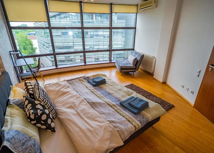 Amazing Views - Charming Penthouse & Aparment *