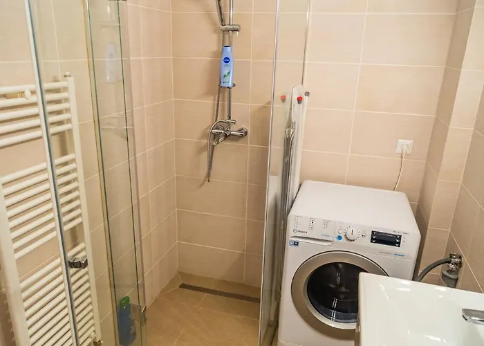 Amazing Views - Charming Penthouse & Aparment *