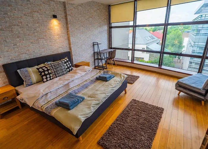 Amazing Views - Charming Penthouse & Aparment * Bukarest