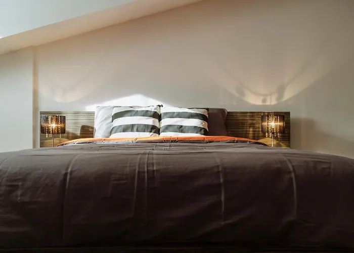 Amazing Views - Charming Penthouse & Aparment דירה *