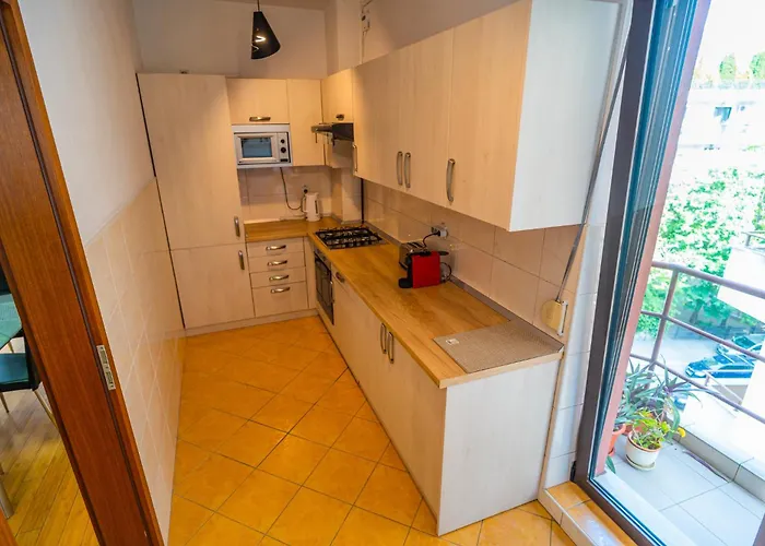 דירה Amazing Views - Charming Penthouse & Aparment