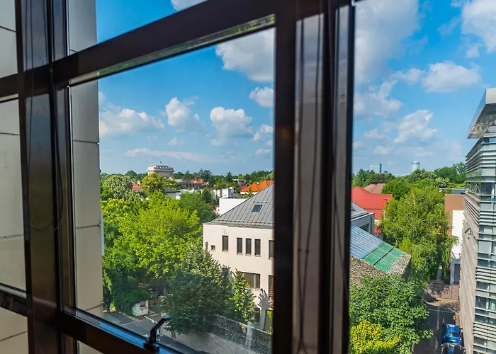 Amazing Views - Charming Penthouse & Aparment * בוקרשט