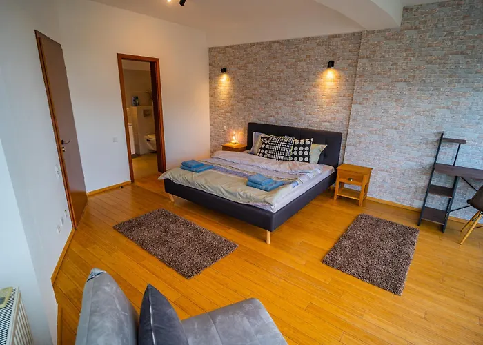 דירה Amazing Views - Charming Penthouse & Aparment *