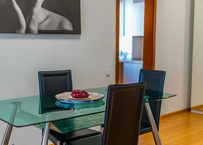 Amazing Views - Charming Penthouse & Aparment דירה *